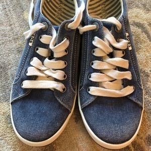 Taos Star Denim Sneaker